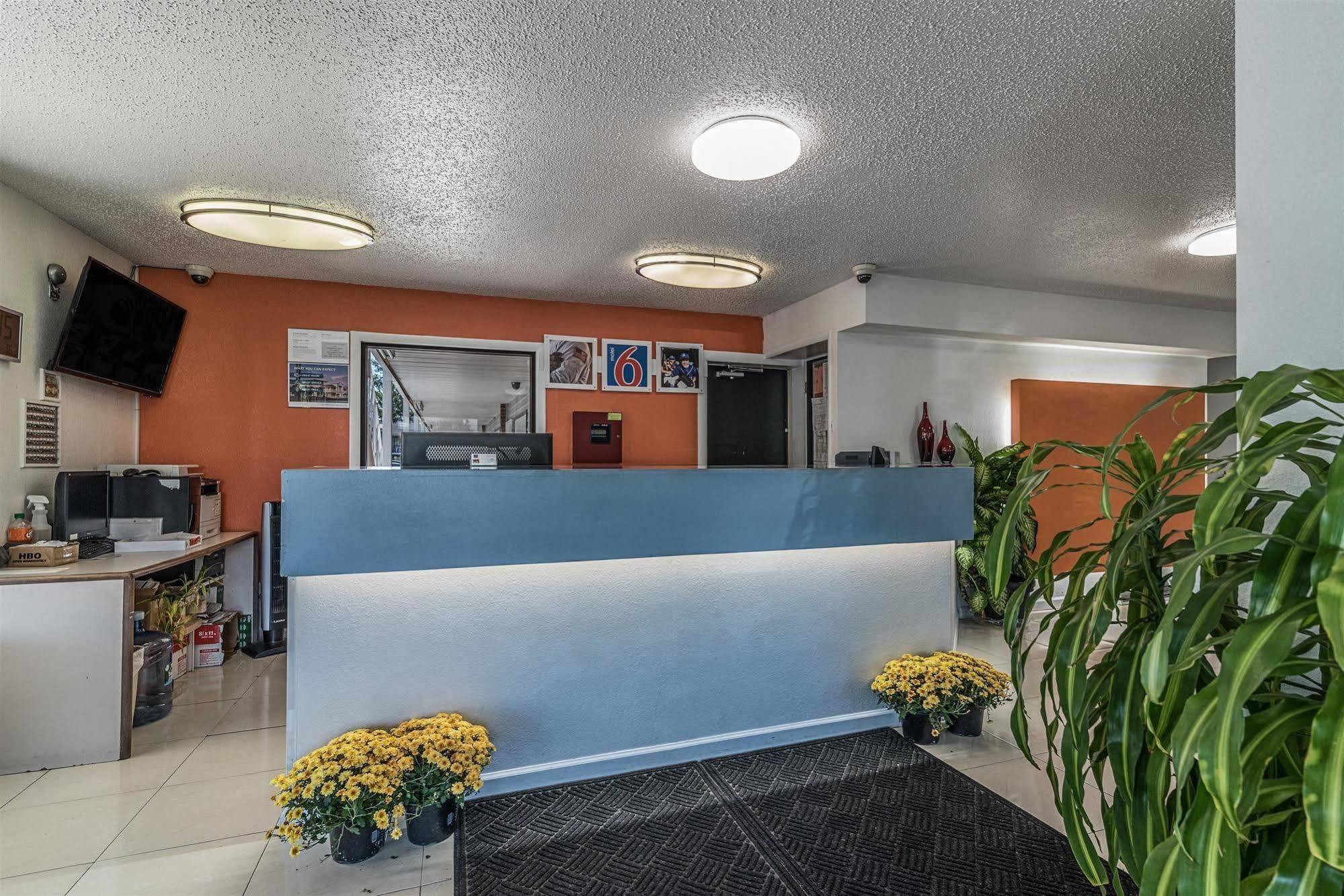 Motel 6 - Albany, Ny - Airport Экстерьер фото