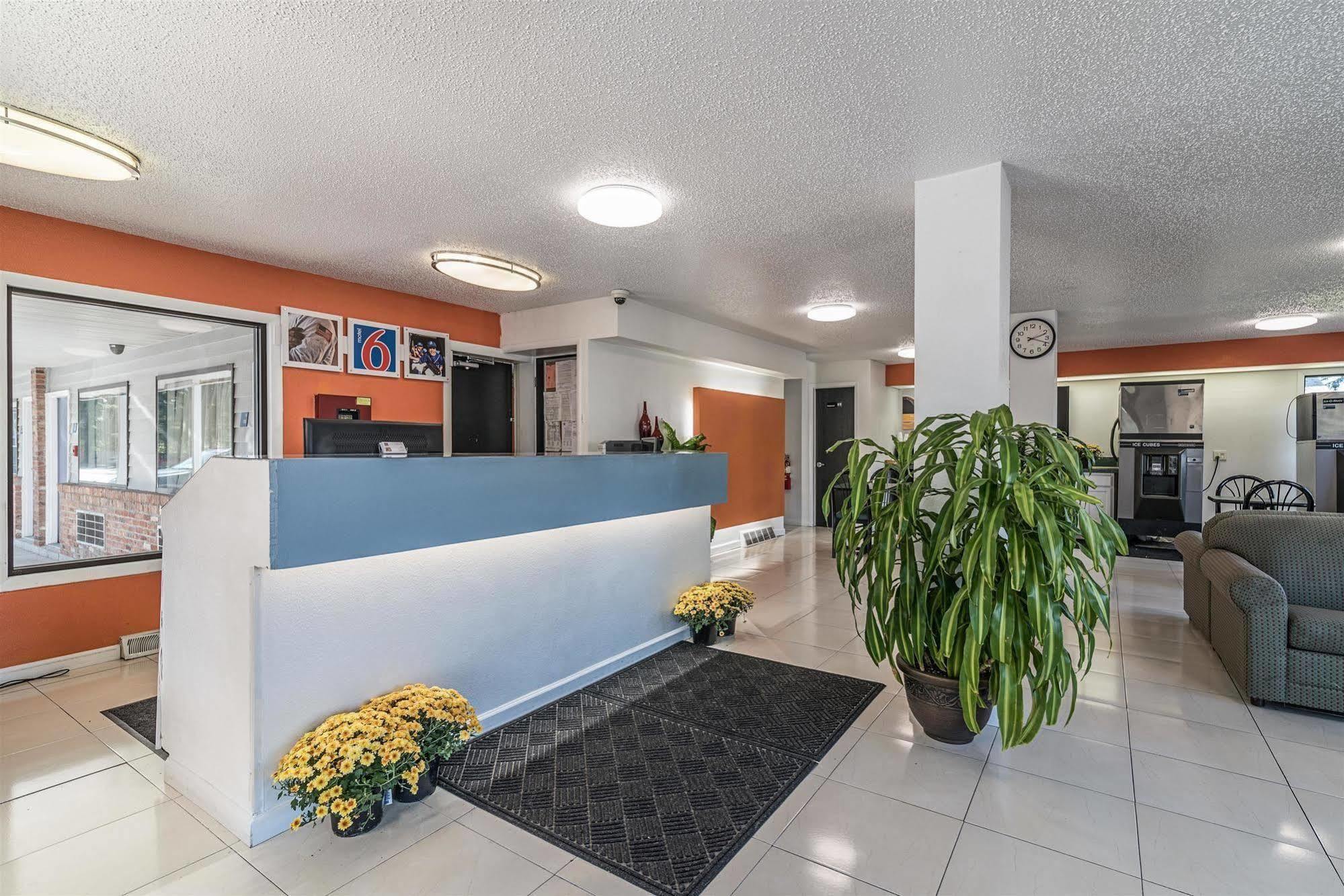 Motel 6 - Albany, Ny - Airport Экстерьер фото